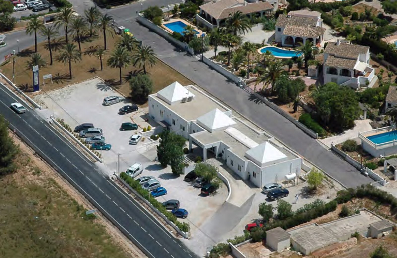 Premier Medical Practice & Prime Real Estate