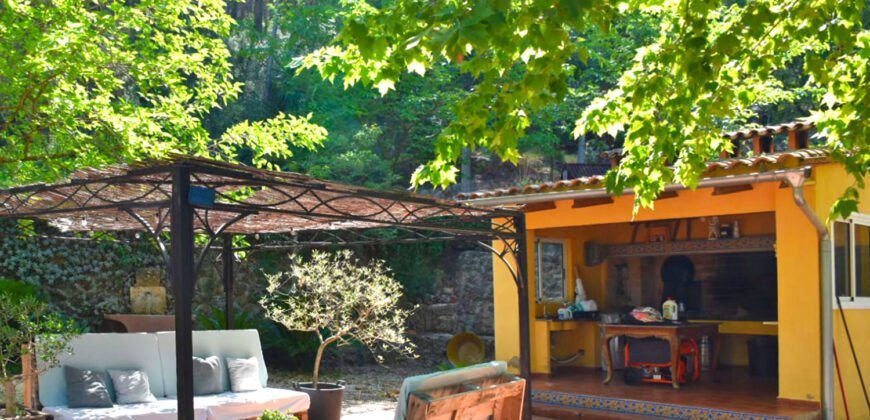 Waterside Sanctuary of Navarres