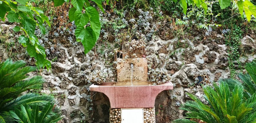 Waterside Sanctuary of Navarres