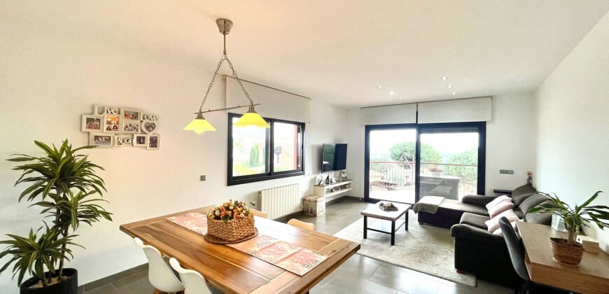 Coastal Luxury in Los Pinares